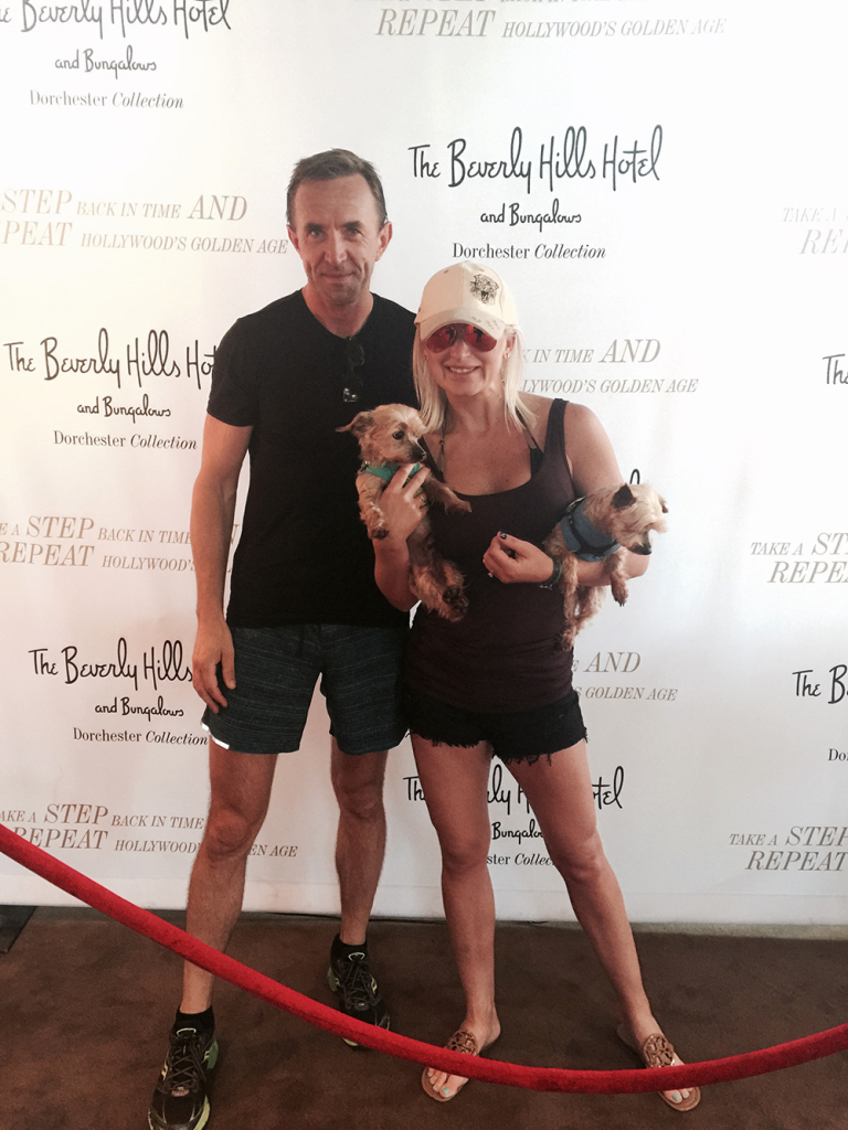 mode de vie fit shanna beverly hills hotel with the yorkies and anton