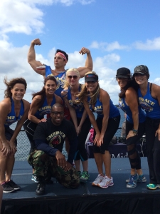 mode de vie fit shanna uss midway charity group photo