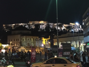 mode de vie fit shanna athens at night and a view of the acropolis