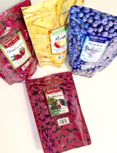 mode de vie fit shanna trader joe's finds freeze dried fruits