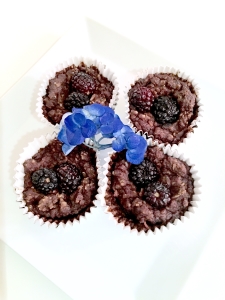 mode de vie fit shanna raw cacao blackberry vegan muffin recipe