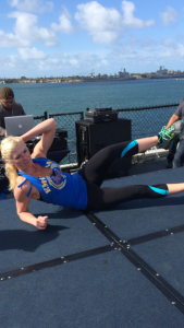 mode de vie fit shanna uss midway charity work obliques