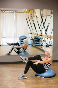 mode de vie fit abdominal sequence on the bosu knee raises