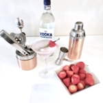 mode de vie fit shanna holiday martini strawberry rosemary