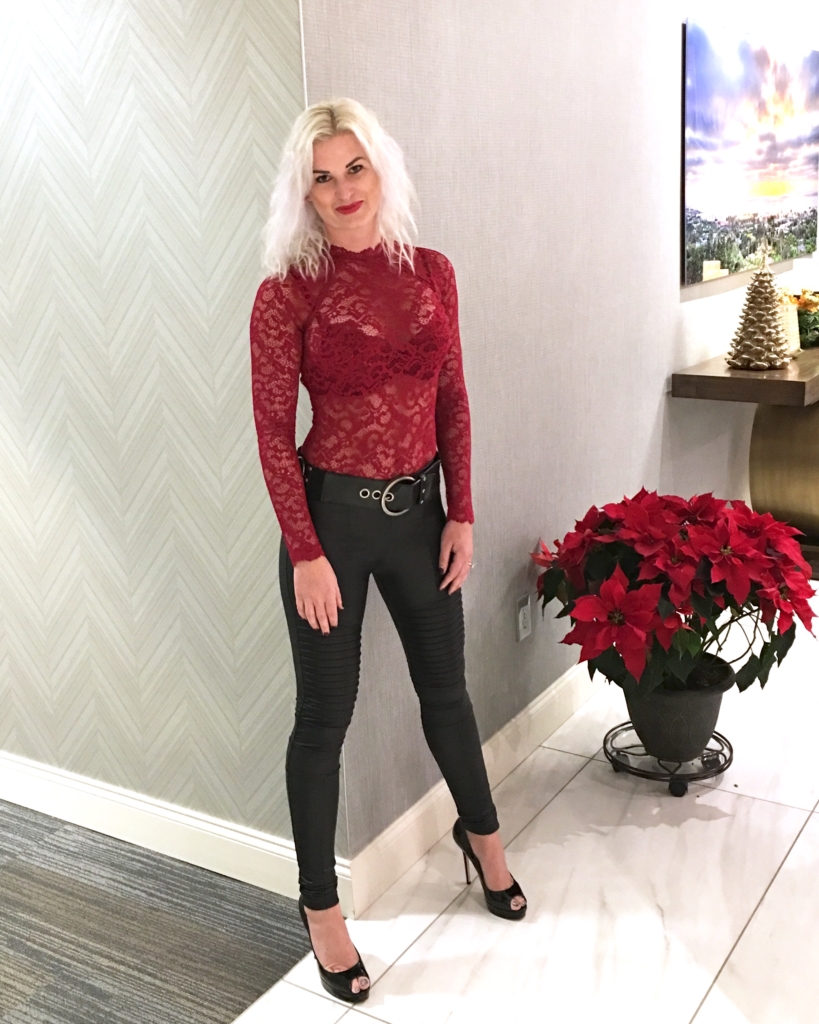 mode de vie fit shanna red holiday fashion