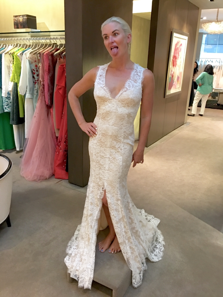 mode de vie fit shanna wedding dresses monique lhuillier