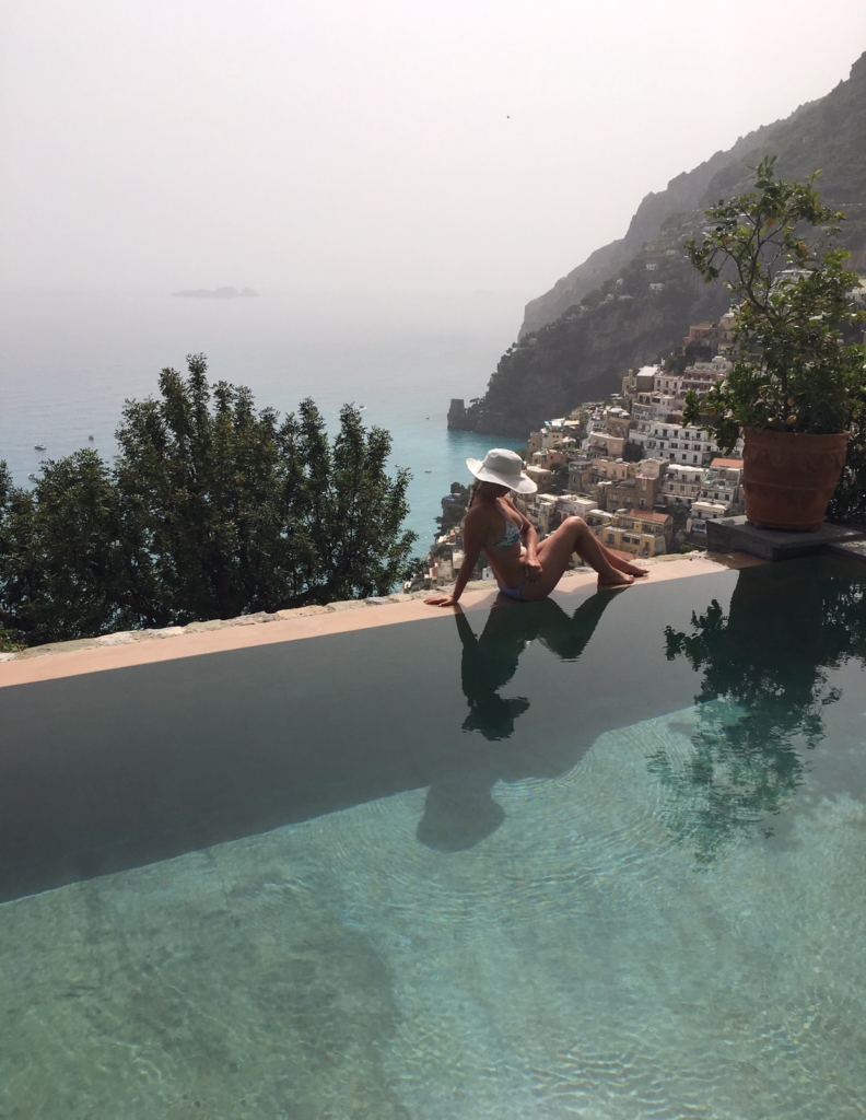 mode de vie fit shanna positano poolside